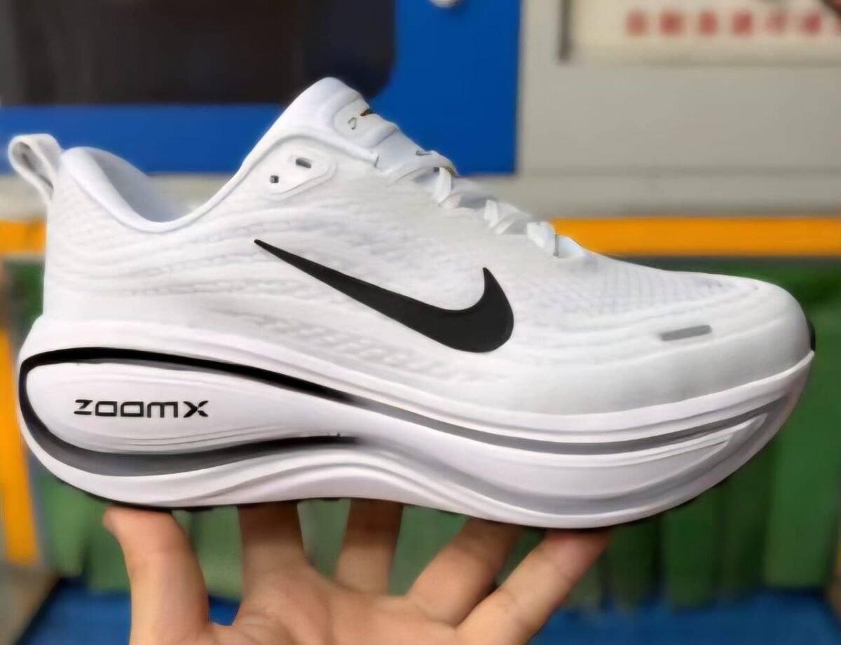 ⁦Nike vomer018 zoomx⁩ - الصورة ⁦4⁩